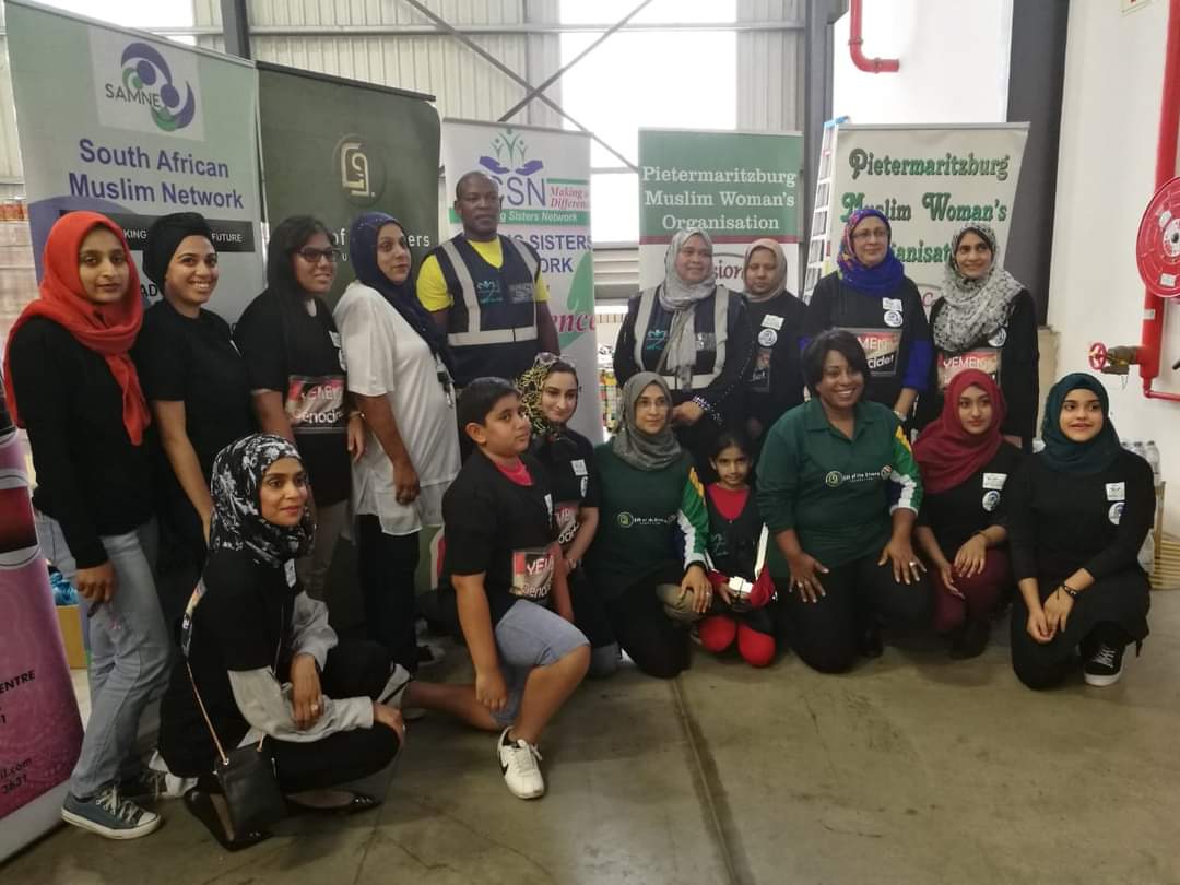 SAMNET786's tweet photo. For over 30 years, The @GiftoftheGivers has served humanity unconditionally; assisting all of creation, irrespective of race, religion, colour class, political affiliation or geographic location.
#30Years #humanitywithheart #CSN #SAMNET https://t.co/F7rs2W22Ww