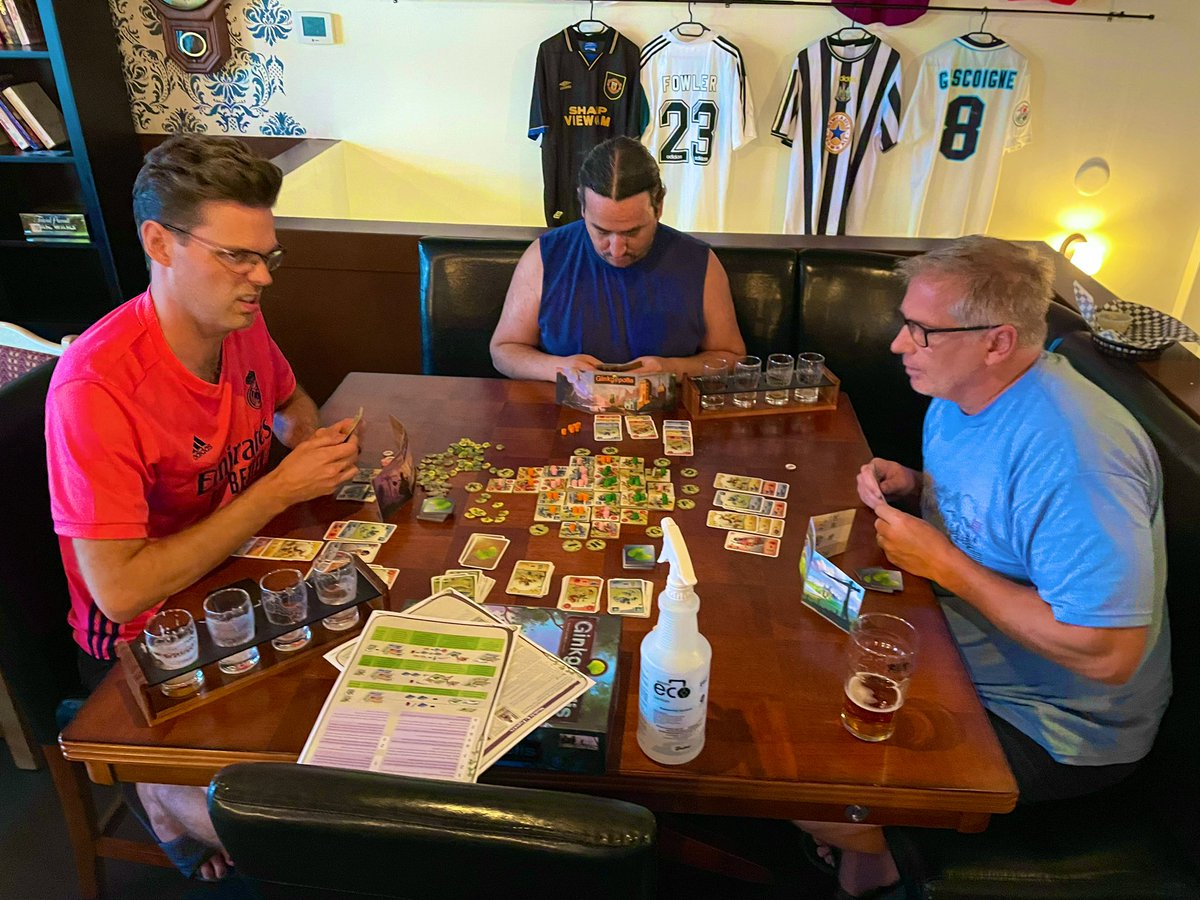 BCboardgamers's tweet photo. #WrathofConKelowna 
Great food, great people, and fine board games. It was amazing to see this crew again and face to face @MeepleDungeon @boardsalive @messedupgames @SpyderMo @cadieux thanks #WeltonArmsCraftBeers for the space to meet and play #gingkopolis #canvas #llamacards … https://t.co/arl8YffC2d