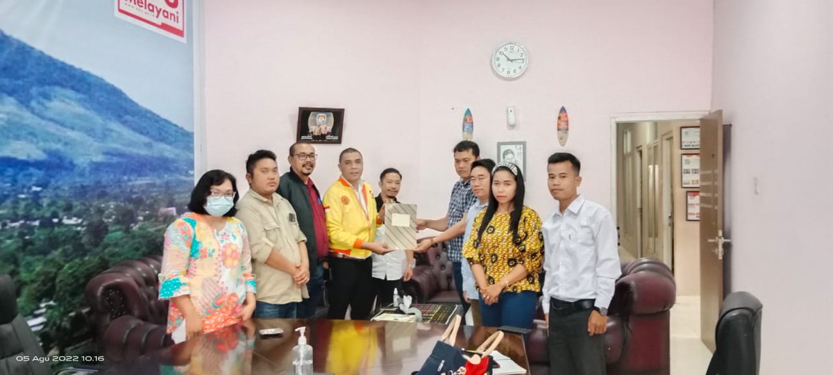 putraginuka63's tweet photo. Audensi Partai Parsindo ke Kpu Kabupaten Karo https://t.co/VLpsMESJgo