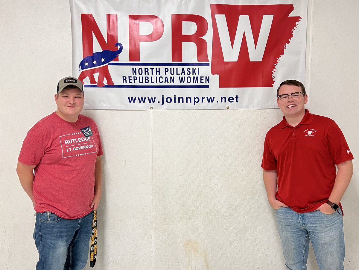LeslieRutledge's tweet photo. #TeamRutledge had a great time at the North Pulaski County Republican Women Annual Fish Fry! We loved being around so many conservative patriots! #LR4LG https://t.co/7pFuSzGQaQ
