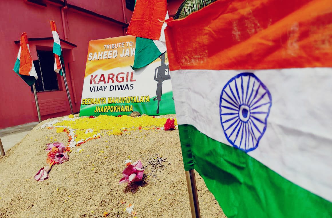NssSeemanta's tweet photo. Remembering the sacrifices made by the Jawans during the 1999 War against Pakistan. 

Jai Hind...🇮🇳🇮🇳🇮🇳
Kargil Vijay Diwas!🎇🎇🎇

#Seemanta_Mahavidyalaya_jharpokharia https://t.co/fA559f8x0M