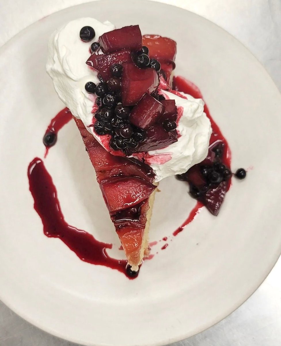 aocla's tweet photo. plum upside-down cake - huckleberry compote &amp; crème fraîche #aoc #aocla #summermenu #upsidedowncake #plumseason 

https://t.co/YfVrgB1T5q https://t.co/NwPTjNML3d