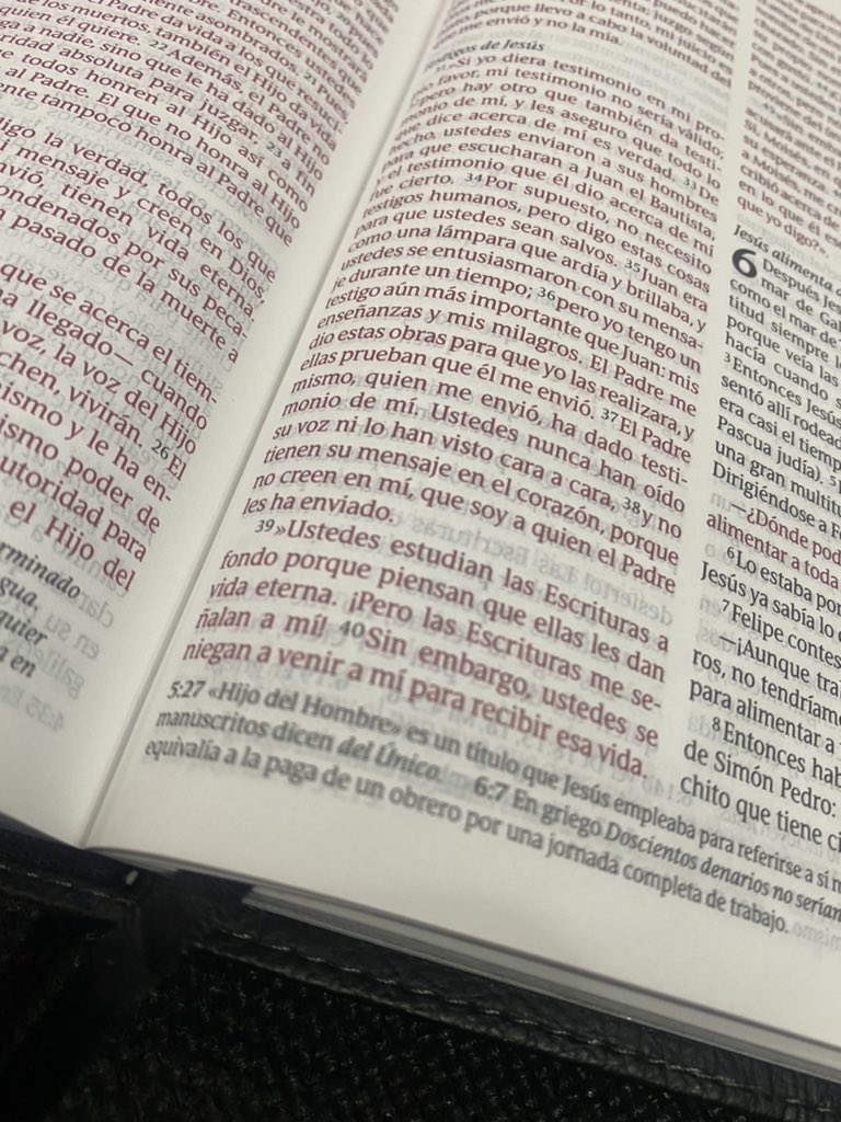 lavidoficial's tweet photo. La lectura de la Palabra denota en el creyente su deseo de crecer y aprender, demuestra hambre de Dios, es una señal de buena salud espiritual. https://t.co/XjWKG2ZzSM