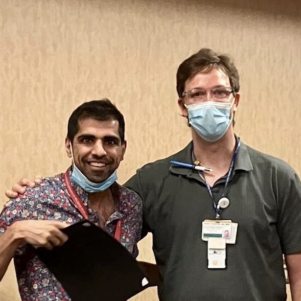 Congratulations to Dr. Neil Kapil on earning the 2022 @VUMChealth Section of Hospital Medicine “Outstanding Subspecialty Fellow” award!!! This is a huge accomplishment & honor! If you see Dr. Kapil, please congratulate him! @VUMC_GI @VUMCGME @VUMCibd #ProudPD #Gastroenterology
