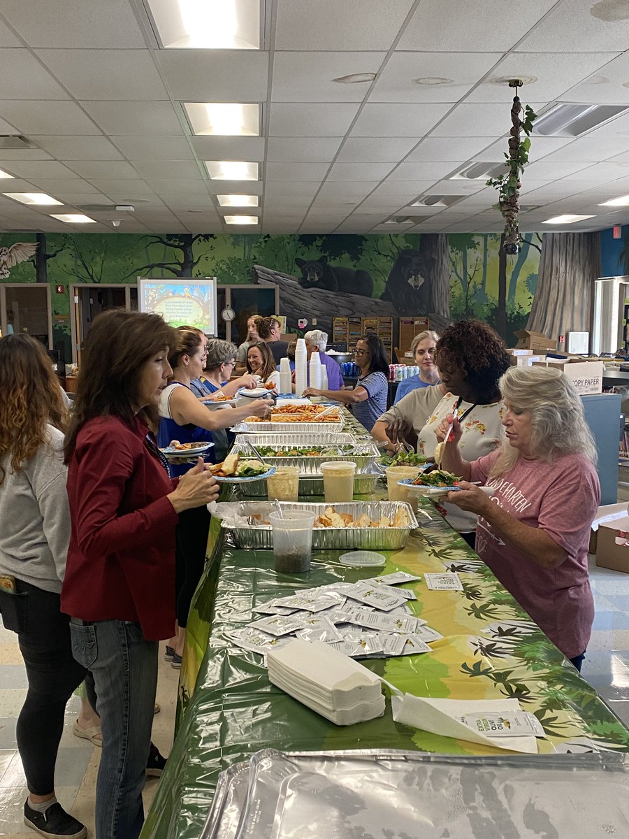 Jennifer Edelblute-Caggia tweet media