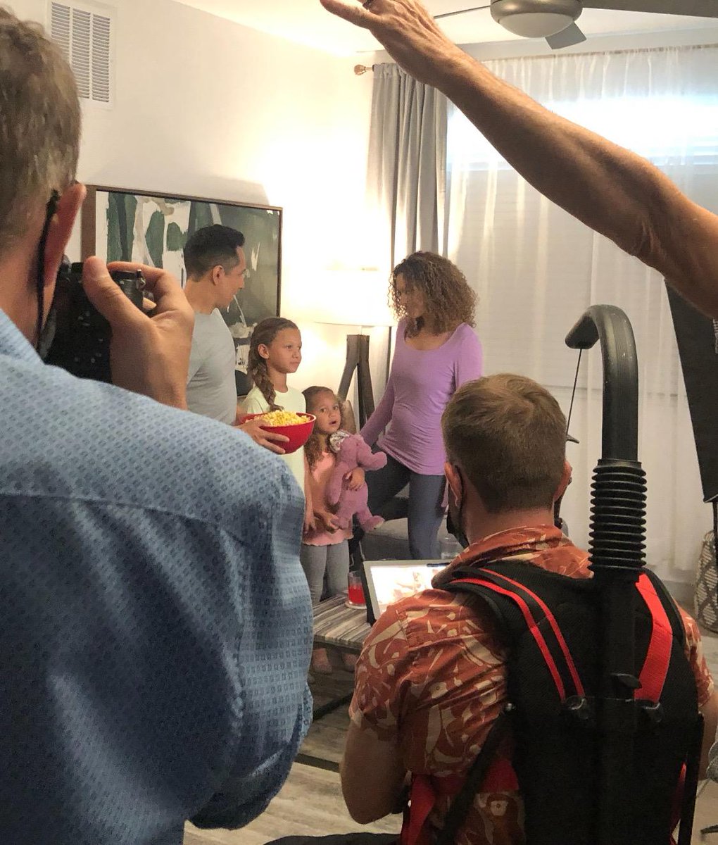 JMGallegosJr's tweet photo. Instant family on today's shoot! It was great to work with them. 😊 Look forward to sharing more when the job is complete. #setfamily #actor #actorslife #setlife #commercial https://t.co/gzBiNynCST