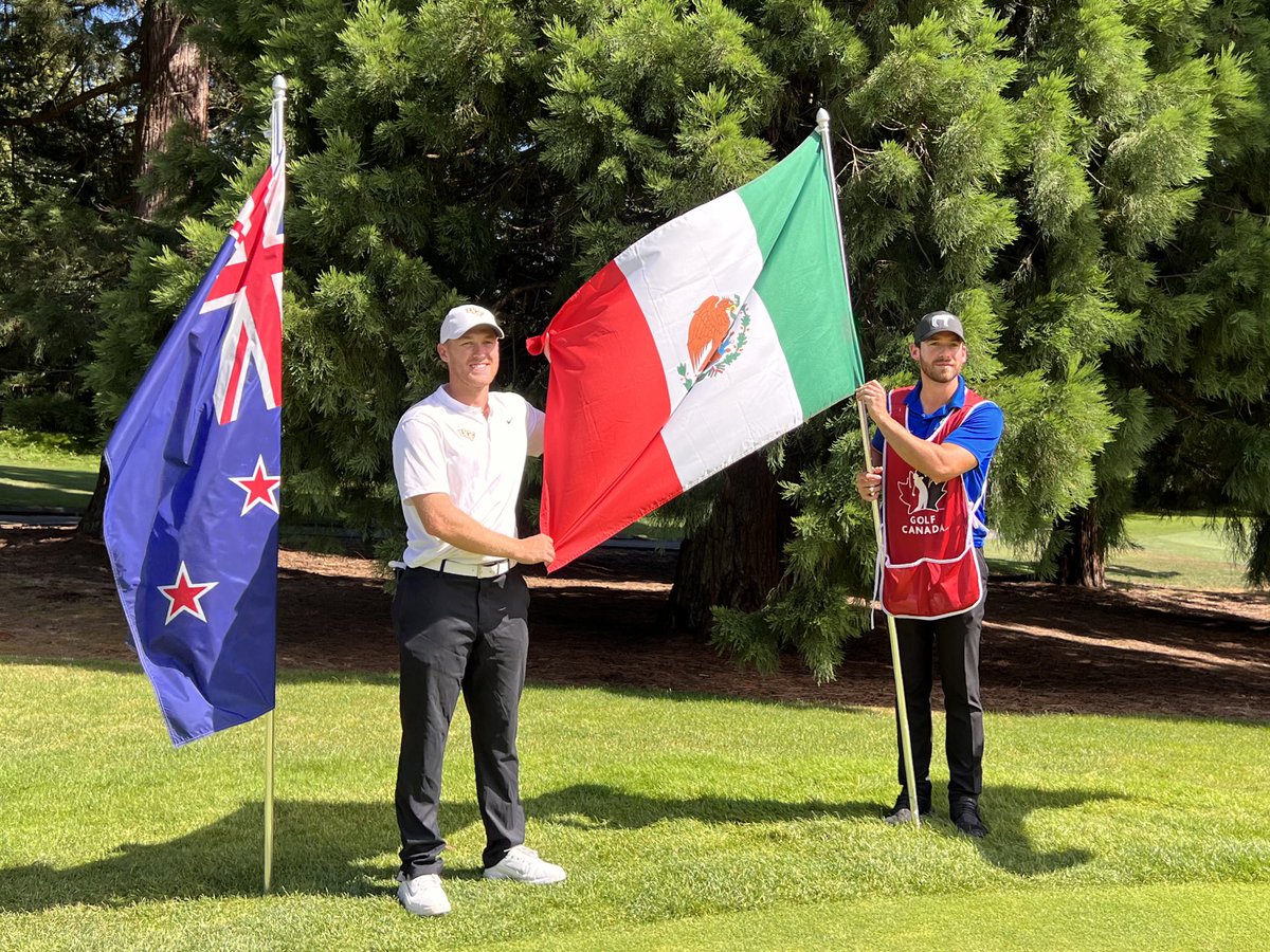 During round 2, Carrera unexpectedly ran into an old friend from home (Mexico City, Mexico) who now works at host club Point Grey G&amp;CC. 

Rodrigo Peña stepped in to serve as caddie for the final round and, well, the rest is history 🏆