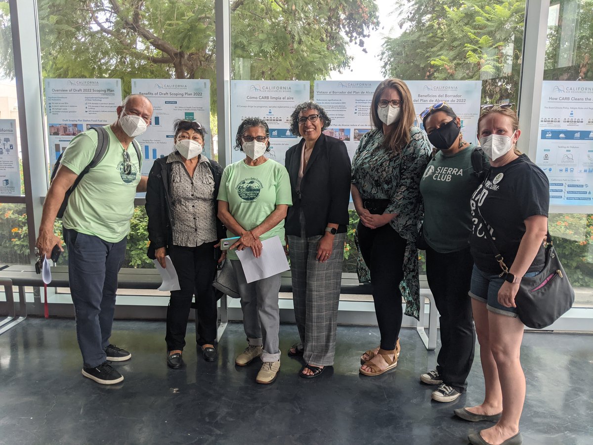 RegenerateCA's tweet photo. @mslianeran thank you for so diligently listening to community members at the #scopingplan listening session tonight in LA. #environmentaljustice communities deserve #realclimatesolutions https://t.co/aME5tHMSHL