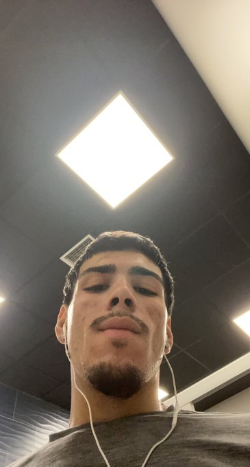 Every diamond has imperfections https://t.co/l6q5T4e2D7