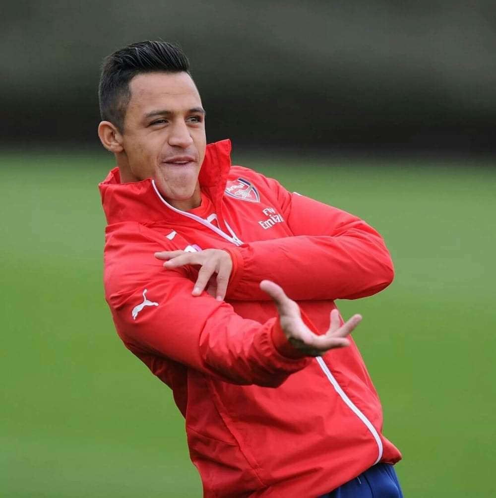 PavezUrbina's tweet photo. #alexistoarsenal 🤪🤪 https://t.co/NK6LvXmYnk
