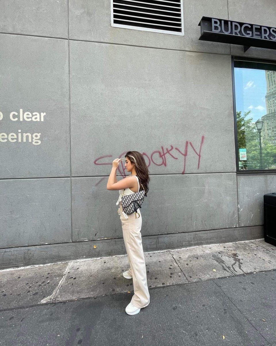 bellelieversofc's tweet photo. 220805 Belle Mariano IG Update!
🔗 https://t.co/t66Qejpg5m

“NYC”

#BelleMariano @bellemariano02 https://t.co/S8fsqZofrm