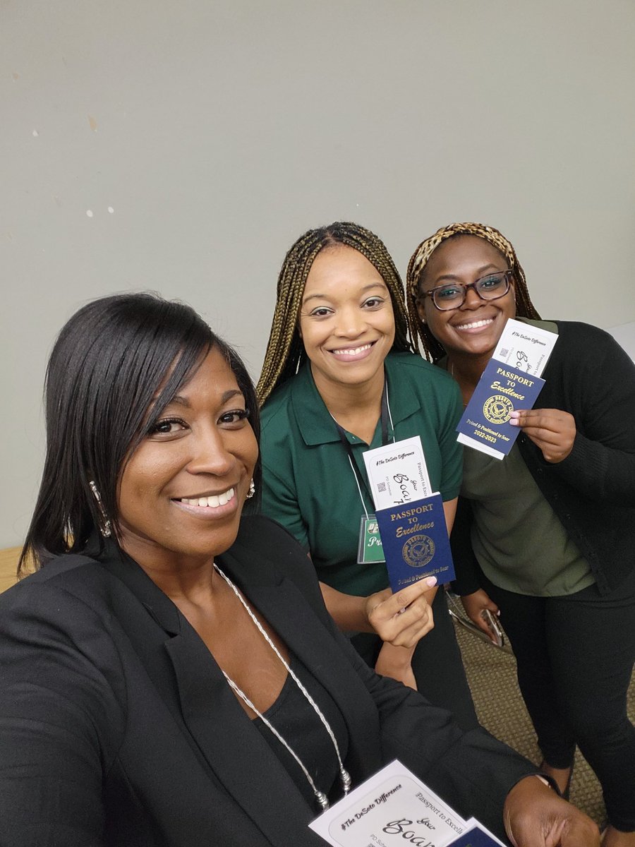 wstleads's tweet photo. This group is small but mighty!
Professional Development has been happening & the energy has been high. 🦅
Thank you teachers for letting the C&I serve and support.
#PassportToExcellence
@desotoisdengage
#TimeToFlyDeSoto https://t.co/iiiWC2K3DZ