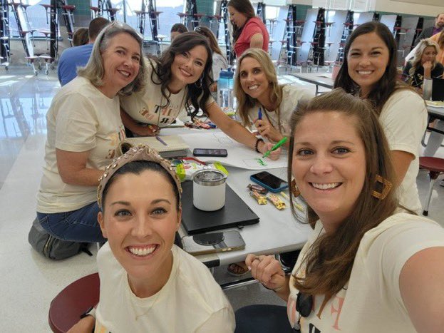 MrsSheehan5th's tweet photo. All aboard! PLC TRAINing! 🚂 
We keep rollin, everywhere we’re goin! #PLC #allthetime 
@LightFarmsElem @ProsperISD #prosperproud https://t.co/HamgLvtWLm