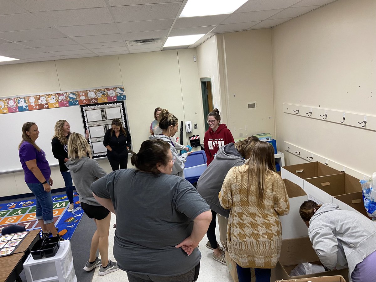 Mattie Bumgardner (@mattiedaiglebum) on Twitter photo We are so lucky to be part of such a great community who cares about our kiddos as much as we do! Thank you so much to MCPS <a href="/EntergyTX/">Entergy Texas</a> for donating supplies to <a href="/WISDParmley/">Parmley Elementary</a> to get our teachers and students prepared for a fantastic year! 📚✏️ We are so lucky to be part of such a great community who cares about our kiddos as much as we do! Thank you so much to MCPS <a href="/EntergyTX/">Entergy Texas</a> for donating supplies to <a href="/WISDParmley/">Parmley Elementary</a> to get our teachers and students prepared for a fantastic year! 📚✏️
