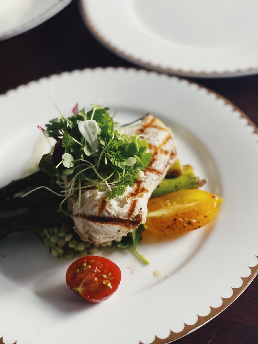 NEprovisions's tweet image. Some beautiful foods were plated for a very special couple this past weekend @deC_museum. Congratulations Rachael and Matthew!
#Catering #Wedding