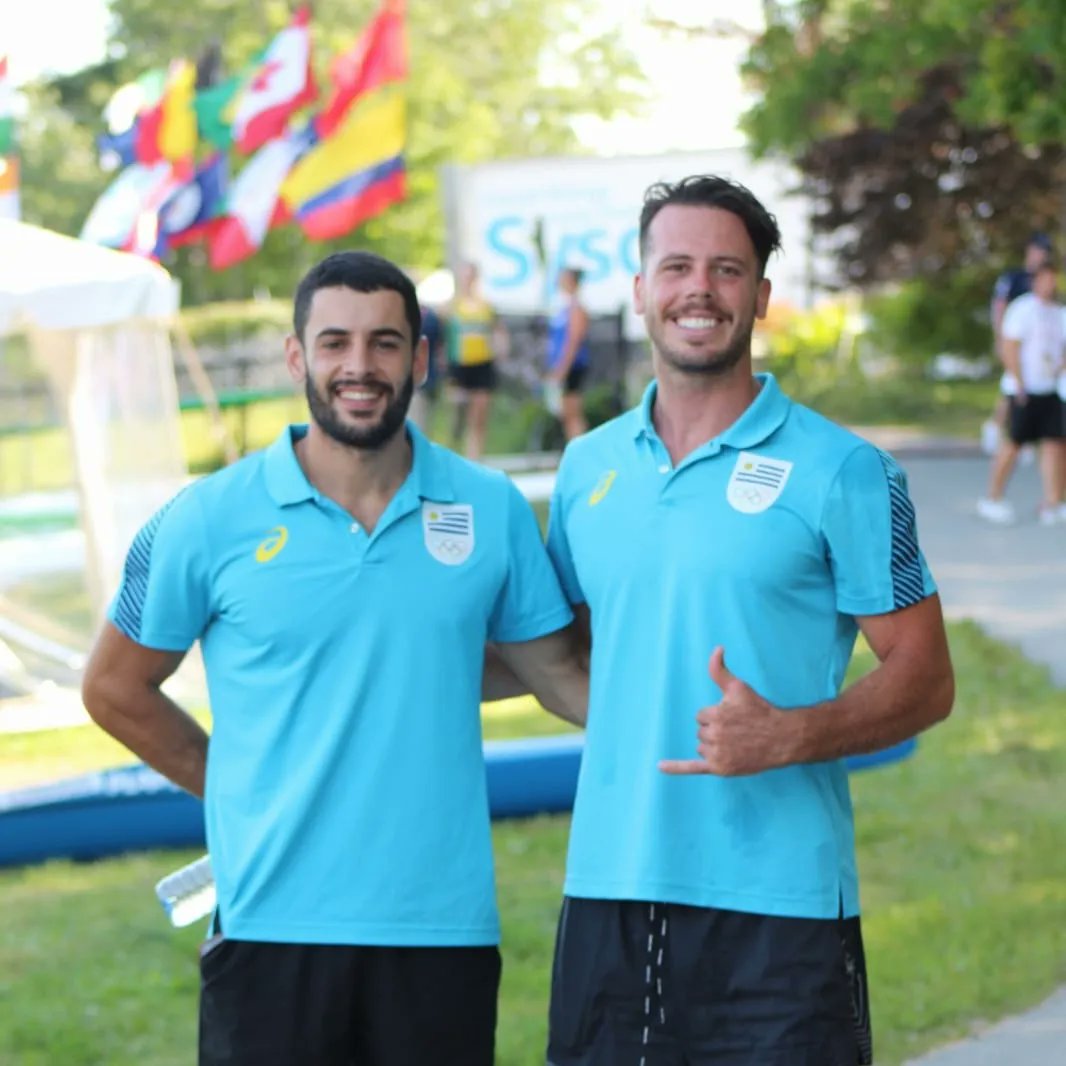 fucanotaje's tweet photo. Hoy salió a la pista la dupla Uruguaya de Julian Cabrera y Seba Delgado obteniendo la 5ta posición en su serie. Obtuvieron el pasaje para las semifinales que se desarrollará mañana a las 16:30 pm en busca de un lugar en las finales! https://t.co/lQGA60QH5G