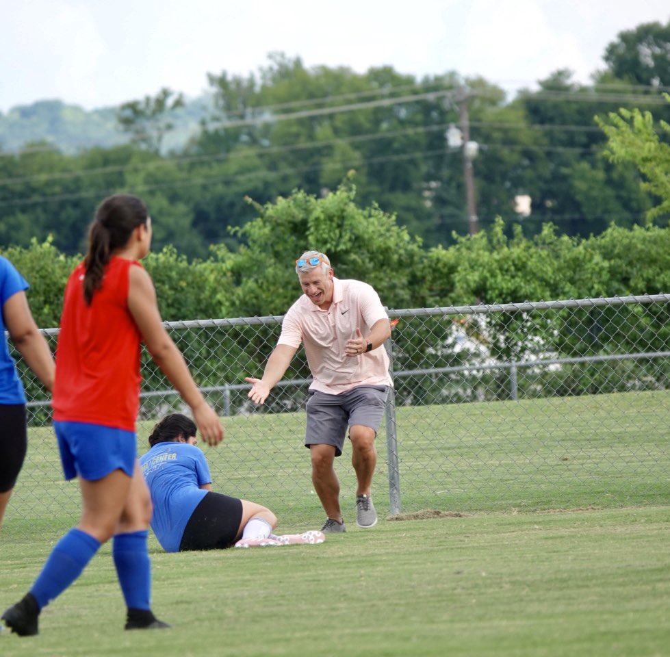 LHS_LadyDevils's tweet image. A few 📸 from our Alumni ⚽️ game tonight!  Thanks to everyone for coming out. Special thanks to @coachjimmymac for coming back to coach up the alumni!  Are we having fun or what!?!  #BDP #onceabluedevil #preseason