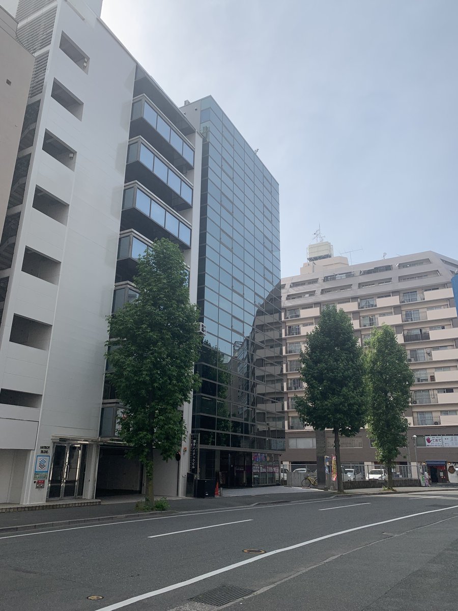 kurapos1's tweet photo. 今、#事務所 を持たずに #起業 する人が増えている⁉️
#バーチャルオフィス は、実際に事務所を持たず、一等地の住所を借りて、#ホームページ や #名刺 にも記載ができる、信頼につながるサービスです☝️
KURAPOSでは、博多駅前の住所貸しと郵送転送のセットサービスをお得な金額で提供しております😘 https://t.co/T6GrjNvYaN