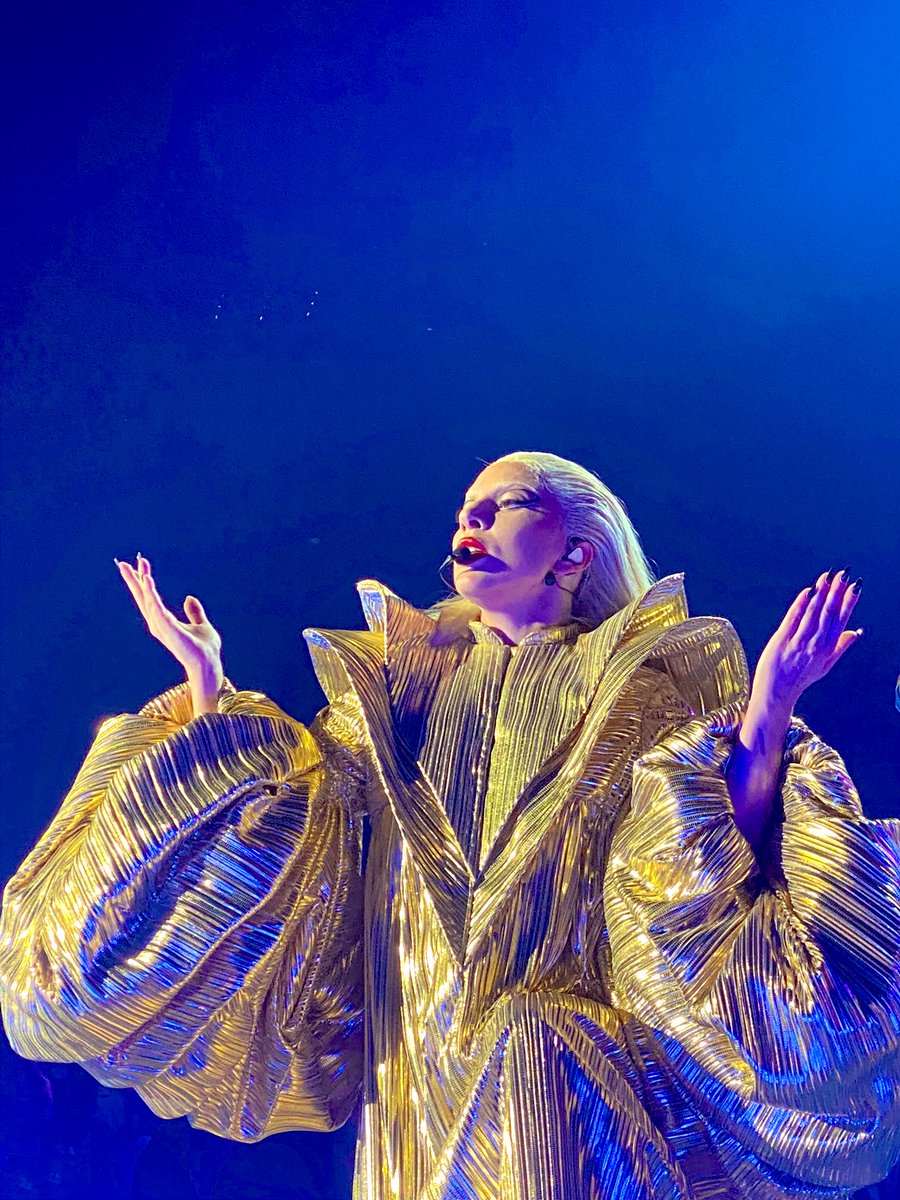 X_MNR's tweet photo. You’ve killed it! @ladygaga extravaganza!!! #babylon  #ChromaticaBall #Arnhem https://t.co/tXTsivT1IZ