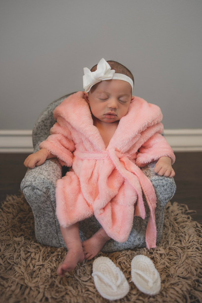 skyreesehale's tweet photo. From newborn, 5 months, a year, to a year and a half🥲 https://t.co/A52vO1vhE6