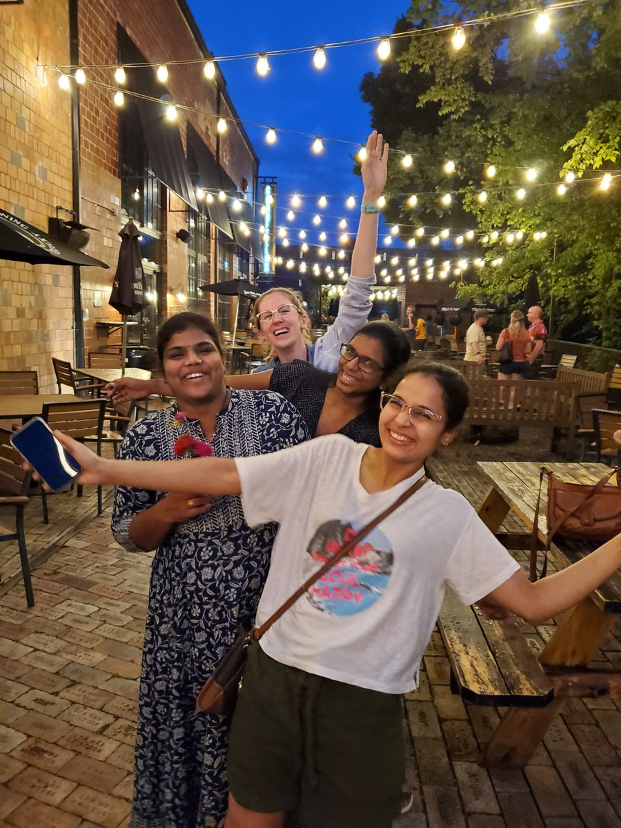 BojarskiLauren's tweet photo. I cant even fathom neuro residency without my family. When times are tough, we lean on each other for support to guide us through. I love them all so much. 

#coresidents #residencylife #wellness 
@NeuroUky
@UK_HealthCare @PervinSaniya   @YasodaraPriyad1 @GuduruZain https://t.co/7v5fZYABlM