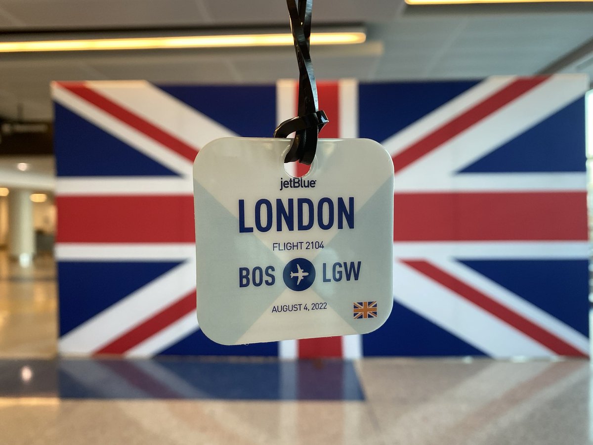 YQRamos's tweet photo. Very excited to be a part of this new milestone! @JetBlue service from @BostonLogan to London 🇬🇧 @Gatwick_Airport #JetBlueBOS #JetBlueLGW Great job by everyone involved in this launch! ✈️💺@HelloJetBlue #LGW https://t.co/1jzNgFyipQ