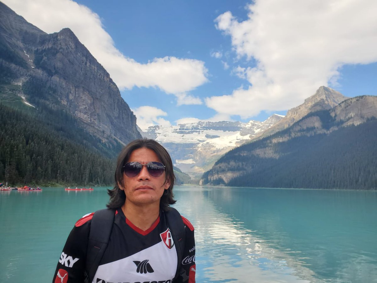 hectorglp6's tweet photo. @AtlasFC Hasta Canada ✌🏼🦊❤🖤 https://t.co/N7fUaI8KxF