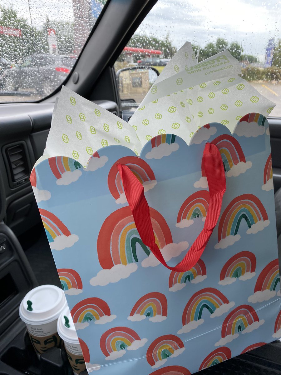 ryanhavin's tweet photo. When the store I bought the present and gift bag from don’t have tissue paper… Press’d Sandwich shop comes in with the save!
#innovation #thinkoutsidethebun #pressd #yeg https://t.co/okfORHz2ks
