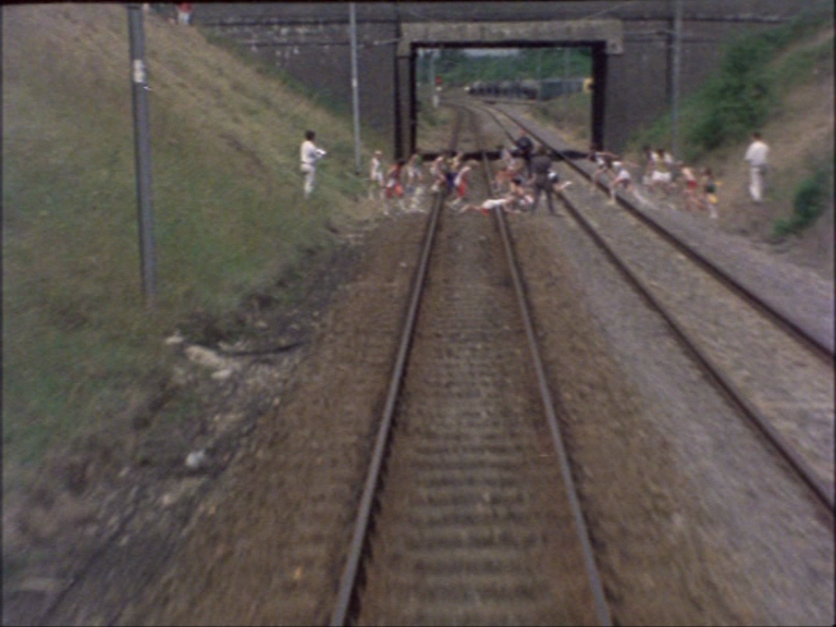 BtfStills's tweet photo. THE FINISHING LINE (1977) | https://t.co/TcoJnBXbI9 #britishtransportfilms https://t.co/6vBKkVP0Kv