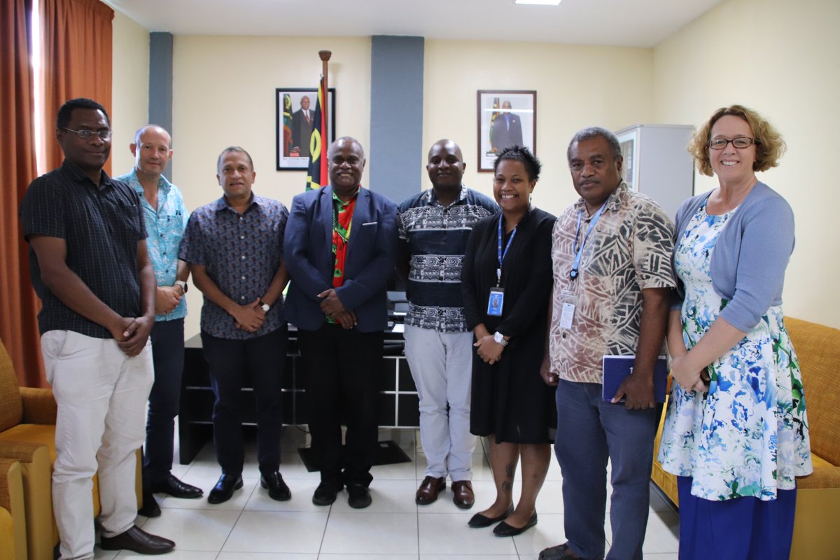 UNinFiji's tweet photo. Great discussions btwn Vanuatu #ClimateChange Minister, Hon. Silas Bule &amp; our UN team on mission in 🇻🇺 discussing support UN provides to 🇻🇺 in the space of #DRR, preparedness, response &amp; recovery, &amp; ways to work together to address existing gaps. Tankyu tumas for the #NDMO tour! https://t.co/9aFK3g4mMD