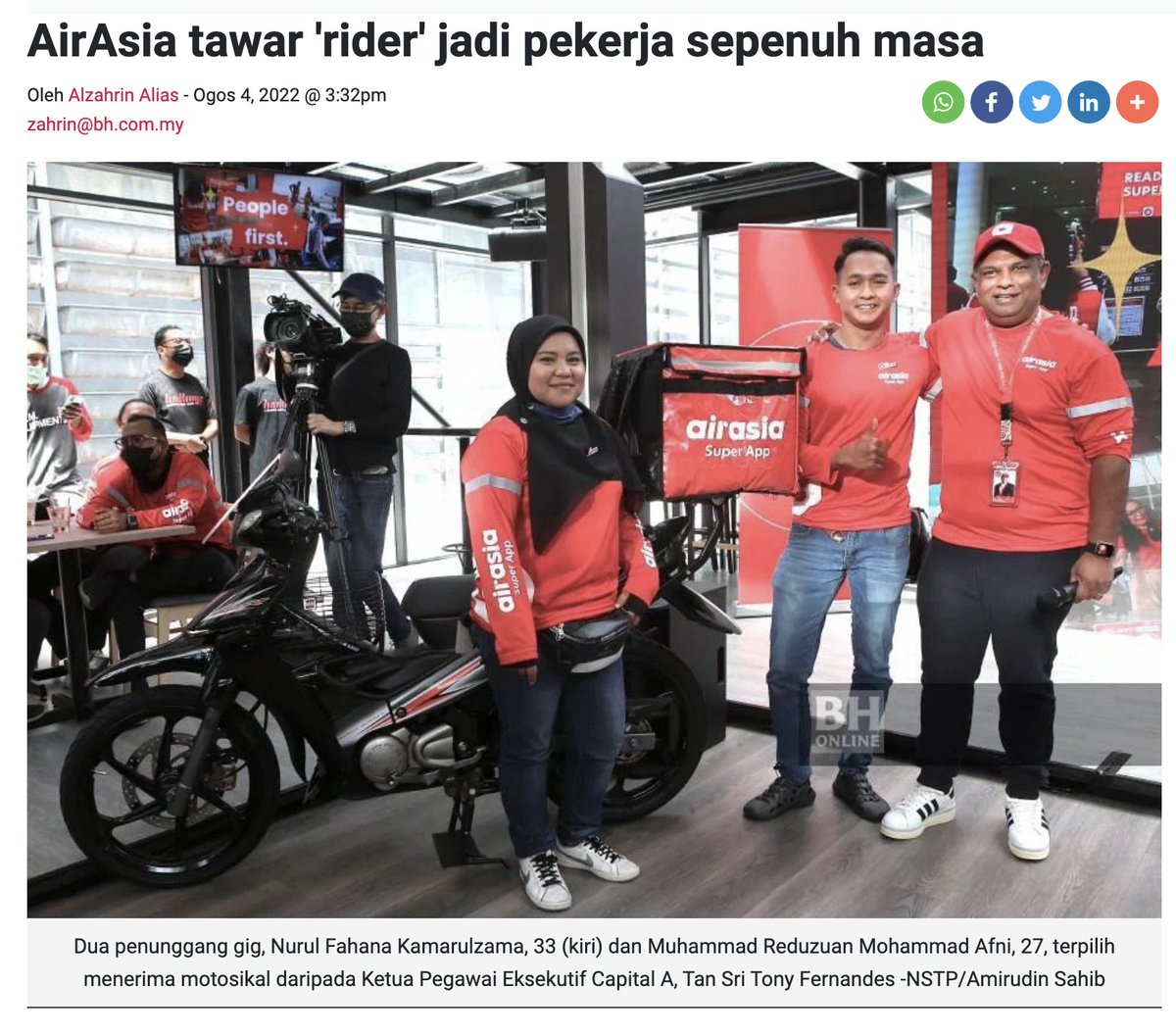 faridaffy's tweet photo. Ada rider makanan kata banyak termenung sbb tak banyak order. So kalau ada kawan-kawan nak kerja full-time dengan Air Asia and dapat gaji minimum RM3,000 boleh pass diorang link ni >> https://t.co/lCE833Mejy

Sebar kebaikan hari jumaat 😄 https://t.co/KfCCNClVag