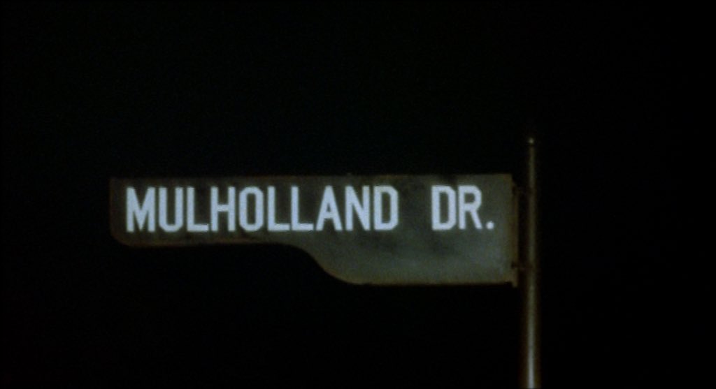 Dix films qui ont changé le monde, dernier épisode : « Mulholland Drive », de David Lynch
Avec @philippe_rouyer et Pacôme Thiellement (et pas d’erreur, ce n’est pas #MauvaisGenresFC !)
Ce vendredi à 11h et 22h, sur @franceculture 
Et à réécouter ici : radiofrance.fr/franceculture/…