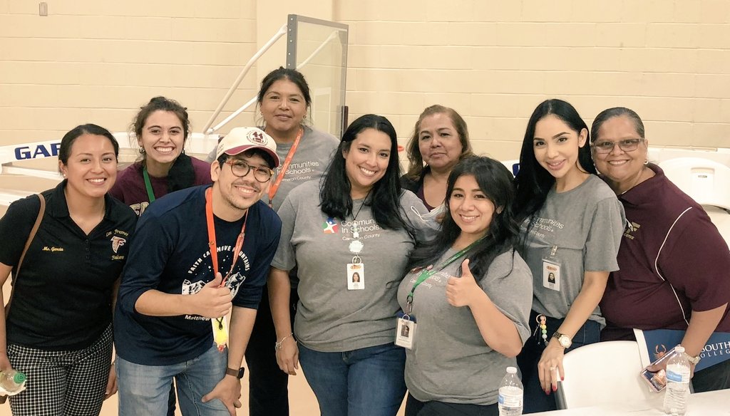 LOrive_410's tweet photo. Communities In School @LosFresnosCISD. Another great back to school event. Ready to serve LFCISD students and families.
@LFCISDFamEngage
@cameron_cis
@CIS_Ms_Robles
@ResacaCIS
@losfresnoshigh
@LFUnited
@LosCuatesMS
@LMMSPatriots
@LaurelesMustang
#FalconTeam
#MakingAnImpact https://t.co/xc7tUNNpM9