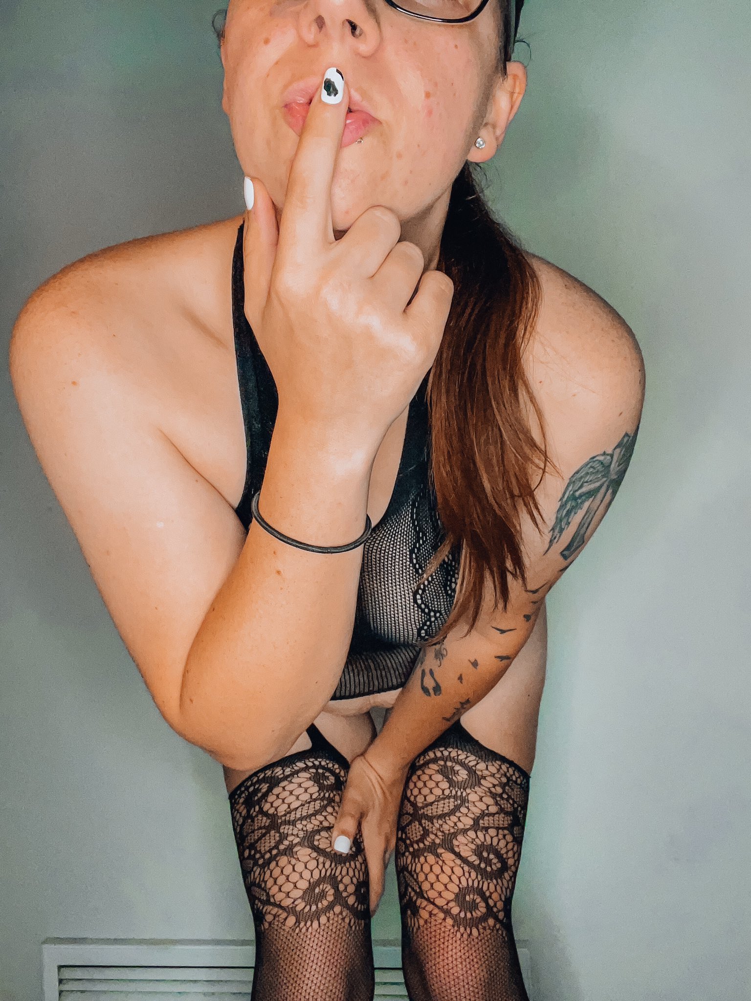 Shhh🤫😉 Join me🤤🥵 #milf #nsfwtwt #nsfwxRolePlay https://t.co/zayKFZCqlE