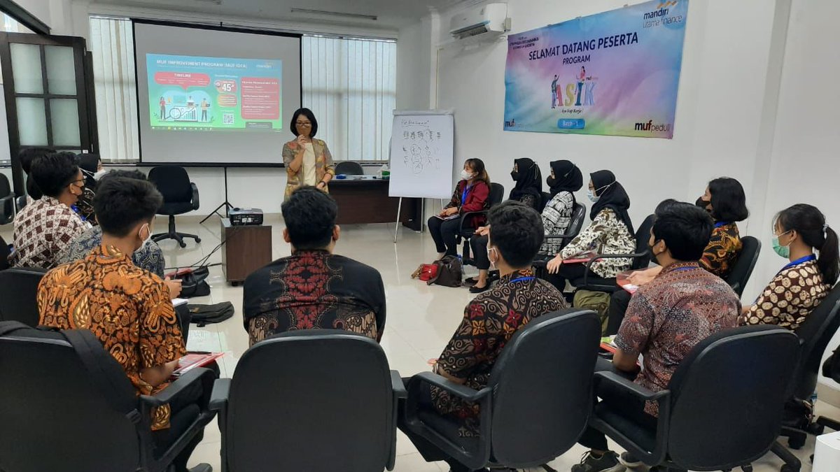 MU_Finance's tweet photo. #mandiriutamafinance #programasik #ayosiapkerja #mufpeduli #programcsr #csr https://t.co/GzVh2Ur6ox