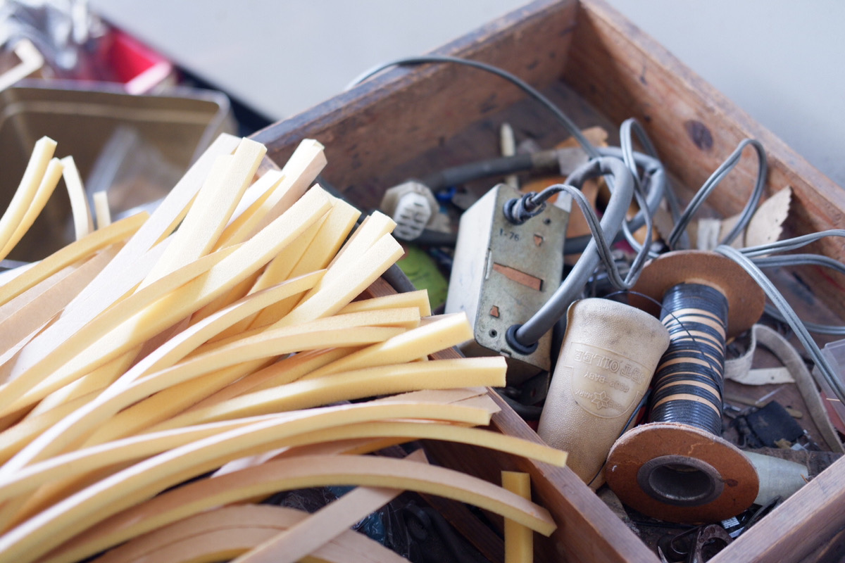 blueover_struct tweet media