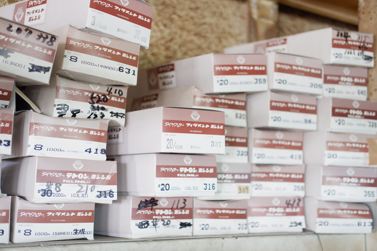 blueover_struct tweet media