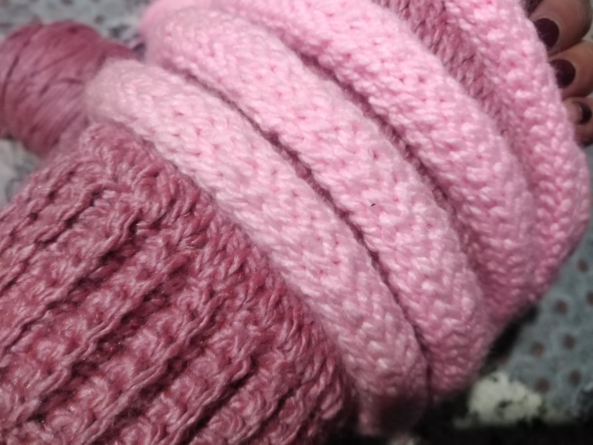 Nubivvagant's tweet photo. Ehhhh si, que este puntito me ha costao' chavala!! #Crochetera #crochet #pink #PaloDeRosa https://t.co/GVZfoOrJV1