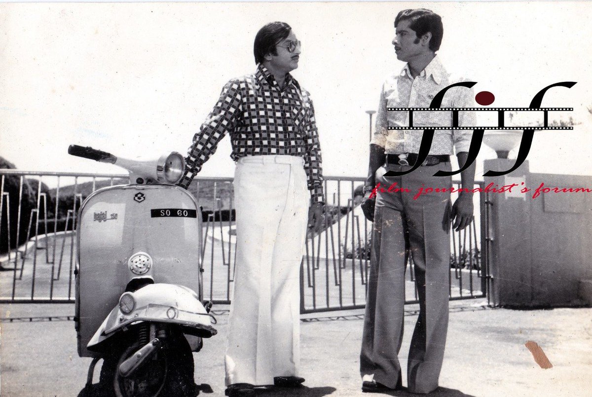suryanandannet's tweet photo. Similarities of Two Legends : 
Prafulla Kar n Akshaya Mohanty .

Apart from Singing ,Writing n Composing ,both acted on #Odia movies as well.  

#PrafullaKar acted in Film "Mukti" n "Thukul" 
#KhokaBhai Acted in "Kiye Jite Kiye Hare". 

Both even tried politics n lost elections. https://t.co/IWem5k53yi