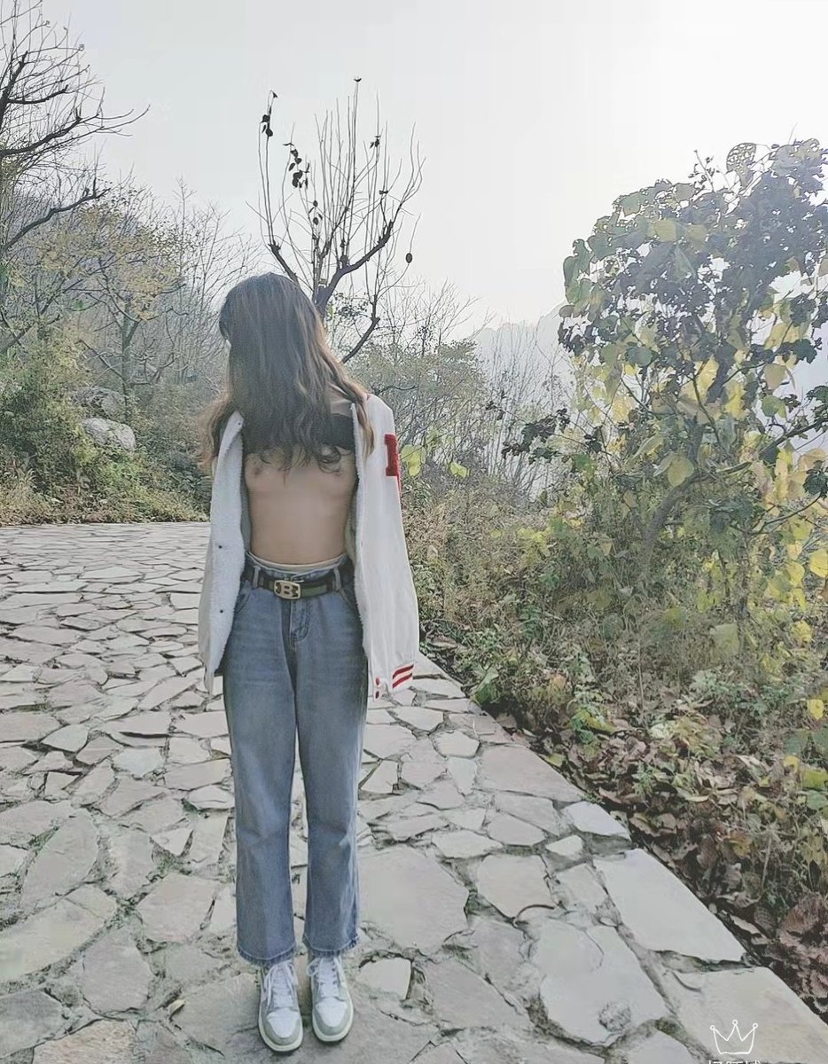 女友的第一次户外露出🙈😍😍

🌟<a href="/beijingtianshi/">北京天使</a> 
<a href="/yaweicats/">押尾猫</a> 
<a href="/yuzukicos/">柚木摄影yuzuki</a>