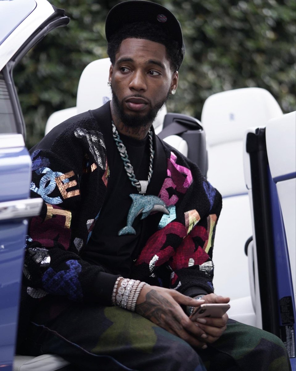 KeyGLOCK's tweet photo. Twenty5 years old.. 💙 https://t.co/1fsJNA3VS7