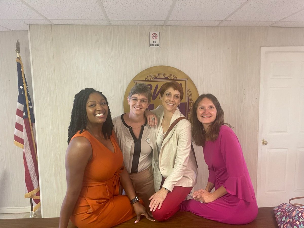 Julie Brixie tweet media