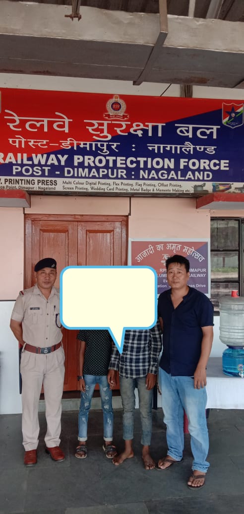 #OperationNanheFarishte
On 04/08/2022 RPF Dimapur rescued 02 minor boys from Dimapur Railway station and handed over to ChildLine 

<a href="/RPF_INDIA/">RPF INDIA</a> <a href="/RPFNFR1/">RPFNFR</a> <a href="/RailNf/">Northeast Frontier Railway</a> <a href="/drm_lmg_nfr/">मं.रे.प्र.लामडिंग, पू.सी.रेलवे / DRM LUMDING NFR</a>