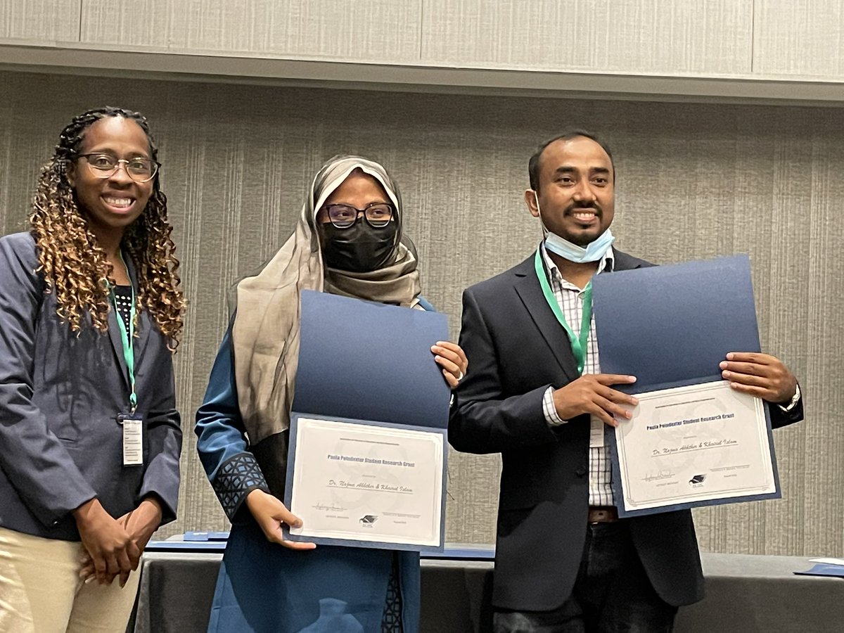 MiaMoodyPhD's tweet photo. 2023 AEJMC MACD Student Awards Ceremony 

Congratulations to this year’s winners:

First Place: Aarum Youn-Heil, Georgia  

Second Place: Nisha Sridharan and Angeline J. Taylor, Arizona State  

@AEJMC @MacAejmc https://t.co/naMkOSw3dM