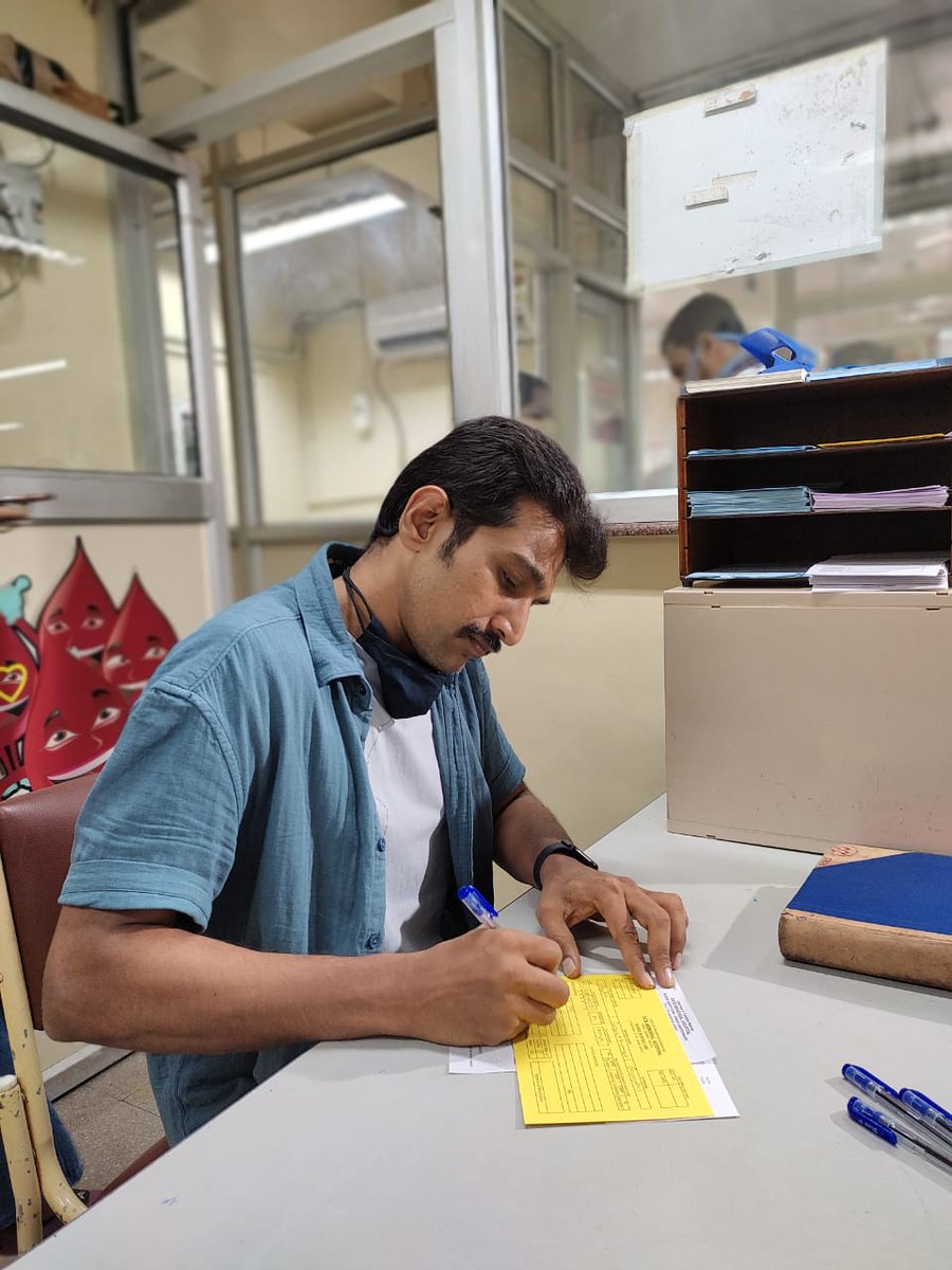 vcare24's tweet photo. Pratik Gandhi joins V Care Foundation as Rakshak.
We are very grateful to him.
Register now at: https://t.co/3vF2iOfmlY
#VCareFoundation #tatamemorialhospital #Rakshak #CancerCare #India #DonateBlood https://t.co/lD8bqKuJdf