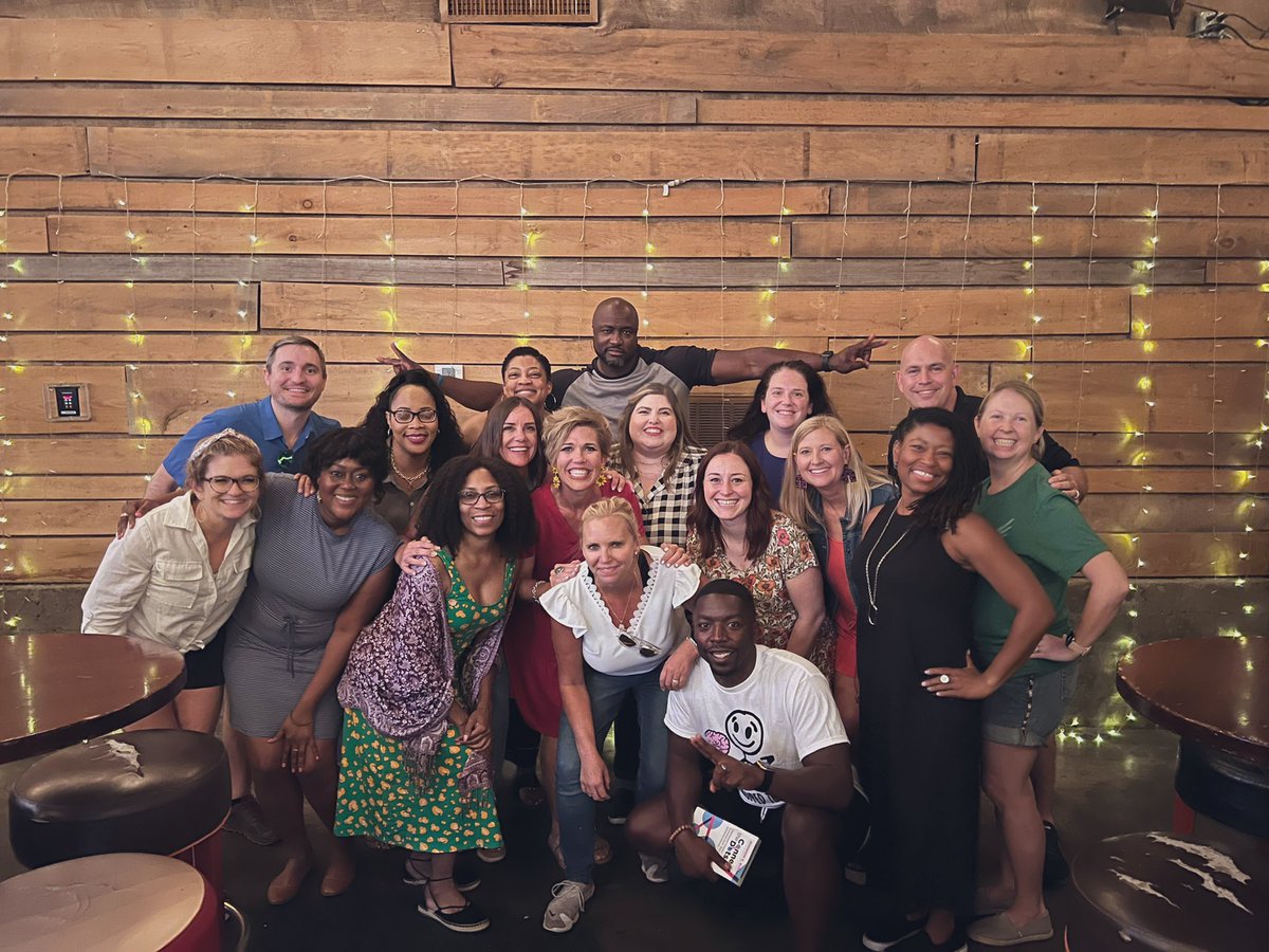 I love this team SO STINKING MUCH. #engage2learn #newbies #BetterTogether <a href="/engage_learning/">engage2learn</a> #LoveWhereYouWork