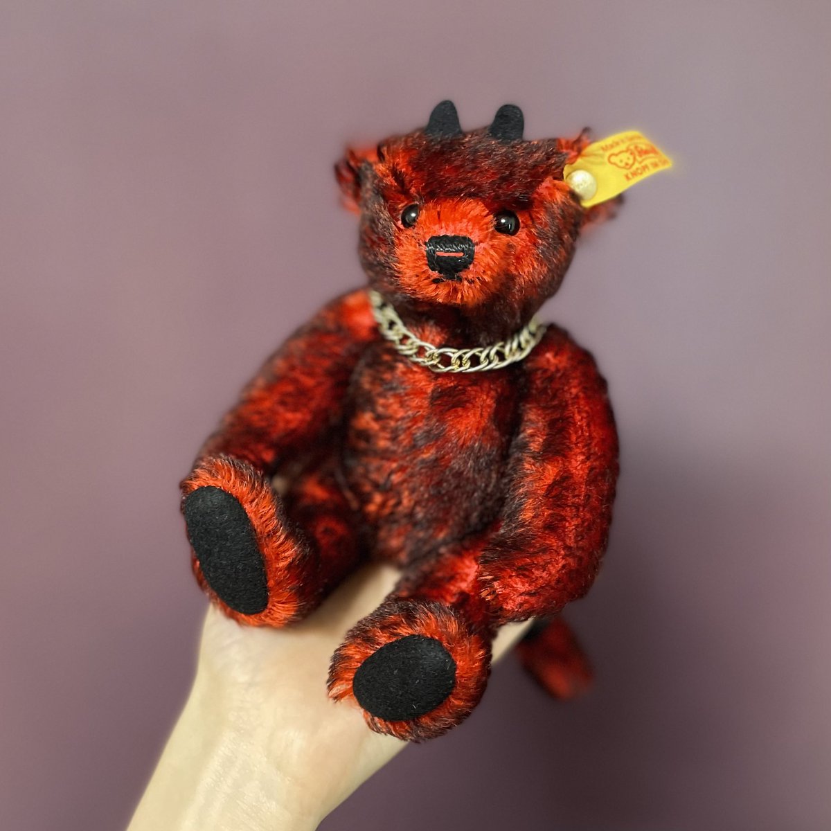 フンメル人形 女の子とくまの人形 シュタイフのテディベアのコラボ