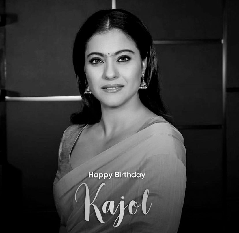 Kajol__fr's tweet photo. she looks breathtaking #HappyBirthdayKajol https://t.co/jQWHO8IsuT