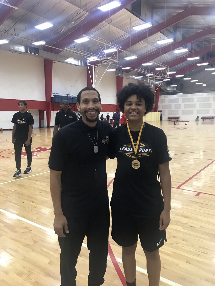 Tamica9224's tweet photo. Army Camp was inspiring! Thank you for hosting Waverly High School girls basketball! Zylah no matter where you go you make a statement of leadership and love!🏀🏀🔥🔥@unseenballer17 @gowaverly @HankampScott @AlbionWBB @MUCrusadersWBB @CoachJWaz @UMDearbornWBB  @Shuwbk1 https://t.co/qzOkgCau61