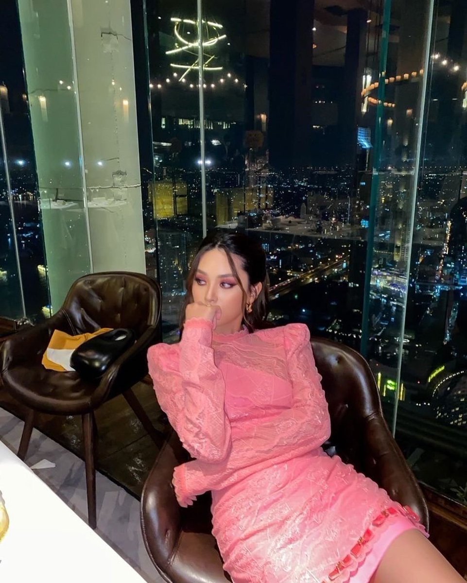 hourlyfah's tweet photo. while we're at it, here's a guide to fah complete with all her socials and dramas (with links on where to watch them!) 

https://t.co/vsRdwtiI0H
https://t.co/oH2MoGLRBv
https://t.co/9dEnl8D9Kl https://t.co/UKdA84G4U0